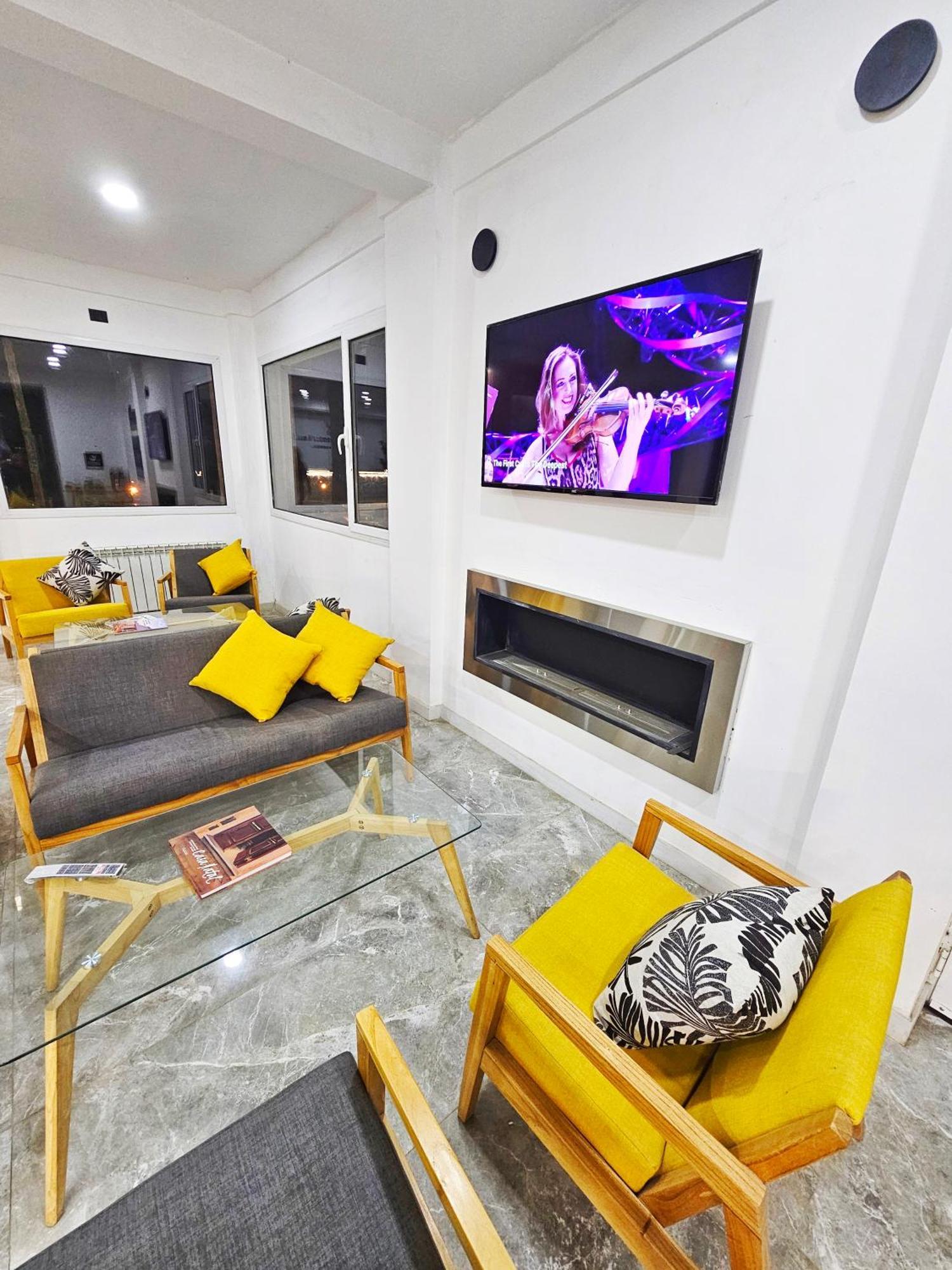 Las Victorias Suites Bariloche Eksteriør bilde